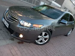Gris / plata Usado 2008 Honda Accord Elegance Berlina | 7500 € (Buen precio)