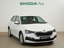 Blanco Usado 2021 Skoda Scala Ambition Utilitario | 15.900 € (Precio justo)