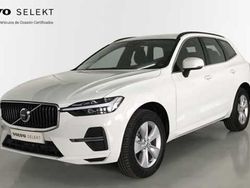 Blanco Usado 2022 Volvo XC60 Momentum SUV | 46.900 € (Caro)