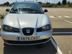 Gris / plata Usado 2003 Seat Ibiza Stella Berlina | 2300 € (Precio justo)