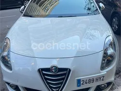 Blanco Usado 2014 Alfa Romeo Giulietta Distinctive Utilitario | 6990 € (Buen precio)