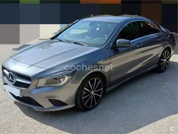 Gris / plata Usado 2013 Mercedes CLA220 Urban Berlina | 19.500 € (Precio justo)