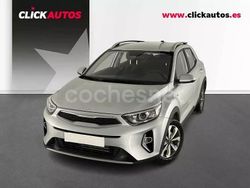 Plateado Usado 2024 Kia Stonic SUV | 16.500 € (Precio justo)