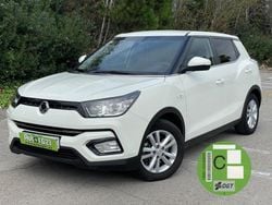 Blanco Usado 2018 Ssangyong (KGM) Tivoli Limited SUV | 11.999 €