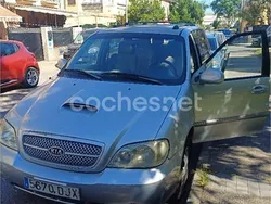 Gris / plata Usado 2005 Kia Carnival LX Monovolumen | 2700 € (Buen precio)