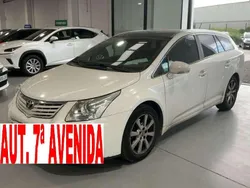 Blanco Usado 2011 Toyota Avensis Advance Berlina | 4995 € (Precio justo)