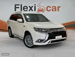 Blanco Usado 2019 Mitsubishi Outlander P-HEV SUV | 23.890 € (Caro)