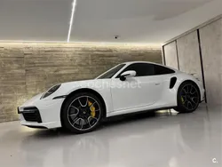 Blanco Usado 2020 Porsche 911 Turbo S Coupe | 235.000 € (Un poco caro)