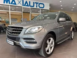Gris / plata Usado 2015 Mercedes ML350 SUV | 33.900 € (Caro)