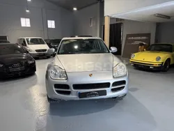 Gris / plata Usado 2005 Porsche Cayenne S SUV | 13.900 € (Un poco caro)