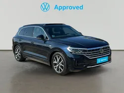 Azul luz de luna efecto perla Usado 2022 VW Touareg R-line SUV | 46.400 € (Buen precio)