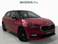 Rojo Usado 2022 Skoda Fabia Style Utilitario | 15.900 € (Precio justo)