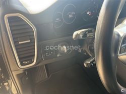 Negro Usado 2020 Porsche Cayenne SUV | 68.000 € (Buen precio)