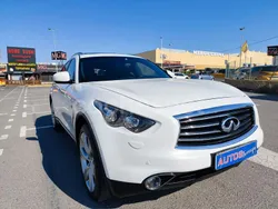 Blanco Usado 2013 Infiniti QX70 Premium SUV | 17.950 € (Un poco caro)