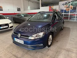 Azul Usado 2019 VW Golf VII Advance Familiar | 8999 € (Buen precio)