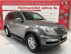 Gris / plata Usado 2013 Ssangyong Rexton Premium Plus SUV | 6500 € (Caro)