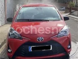 Rojo Usado 2019 Toyota Yaris Active Berlina | 12.900 € (Precio justo)