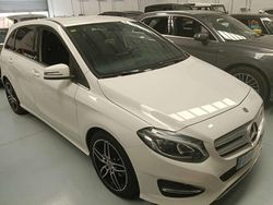 Blanco Usado 2018 Mercedes B200 Monovolumen | 22.950 € (Un poco caro)