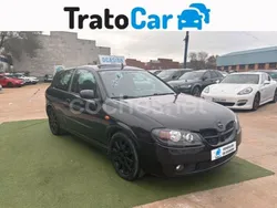 Negro Usado 2002 Nissan Almera Comfort Berlina | 2499 € (Un poco caro)