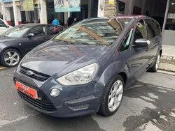 Gris Usado 2014 Ford S-MAX Titanium Monovolumen | 11.900 € (Un poco caro)