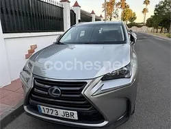 Gris / plata Usado 2015 Lexus NX300h Executive Line SUV | 16.000 € (Precio justo)
