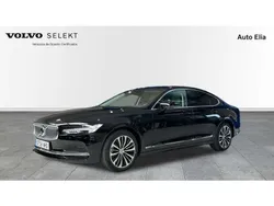 Negro Usado 2023 Volvo S90 Core Berlina | 50.600 € (Un poco caro)