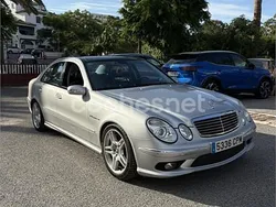 Gris / plata Usado 2004 Mercedes E55 AMG AMG Berlina | 29.000 €