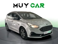 Gris / plata Usado 2022 Ford S-MAX Titanium Monovolumen | 21.990 € (Precio justo)