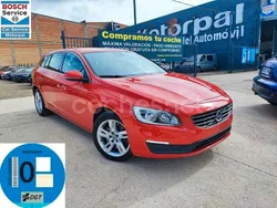 Rojo Usado 2016 Volvo V60 Momentum Familiar | 16.500 € (Precio justo)