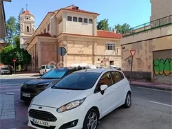 Blanco Usado 2014 Ford Fiesta Trend Utilitario | 6300 € (Precio justo)