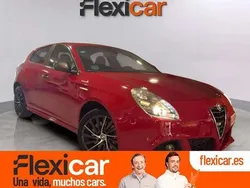 Rojo Usado 2017 Alfa Romeo Giulietta Utilitario | 11.990 € (Precio justo)