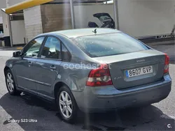 Gris / plata Usado 2005 Volvo S40 Summum Berlina | 1250 € (Super precio)