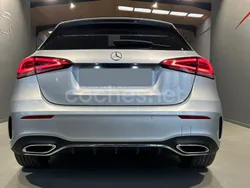 Gris / plata Usado 2020 Mercedes A200 Berlina | 28.500 € (Precio justo)