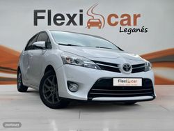 Blanco Usado 2015 Toyota Verso Advance Monovolumen | 14.690 € (Un poco caro)