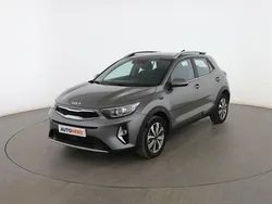 Gris Usado 2023 Kia Stonic Plus SUV | 16.699 € (Precio justo)