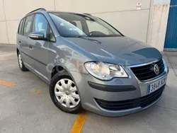 Gris / plata Usado 2010 VW Touran Edition Monovolumen | 6500 € (Precio justo)