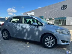 Beige Usado 2007 Toyota Auris Sol Berlina | 6100 € (Caro)