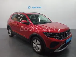 Rojo Nuevo 2024 VW T-Cross Life SUV | 22.900 € (Precio justo)