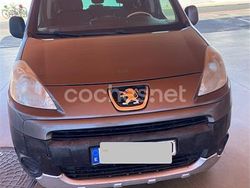 Gris / plata Usado 2012 Peugeot Partner Tepee Active Monovolumen | 4000 € (Precio justo)