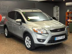 Beige Usado 2009 Ford Kuga Trend SUV | 7990 € (Precio justo)