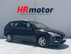 Negro Usado 2011 Kia Ceed Sportswagon Active Familiar | 4850 €