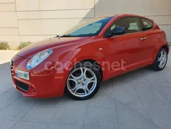 Rojo Usado 2010 Alfa Romeo MiTo Distinctive Utilitario | 6499 € (Precio justo)