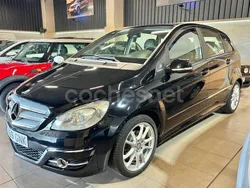 Negro Usado 2009 Mercedes B180 Monovolumen | 5990 € (Precio justo)
