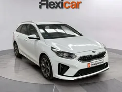 Blanco Usado 2021 Kia Ceed Familiar | 13.440 € (Precio justo)