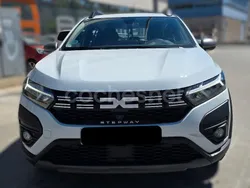 Blanco Usado 2023 Dacia Sandero Expression Utilitario | 15.800 € (Precio justo)