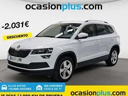 Blanco Usado 2022 Skoda Karoq Ambition SUV | 20.319 € (Precio justo)