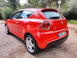 Rojo Usado 2008 Alfa Romeo MiTo Distinctive Utilitario | 4800 € (Precio justo)