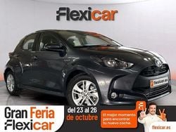 Gris Usado 2021 Toyota Yaris Hybrid Active Berlina | 18.990 € (Precio justo)
