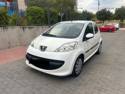 Blanco Usado 2007 Peugeot 107 Utilitario | 2590 € (Precio justo)