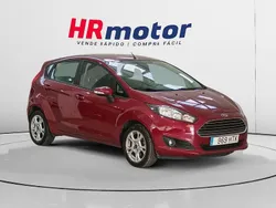 Rojo Usado 2013 Ford Fiesta Trend Utilitario | 6990 € (Precio justo)